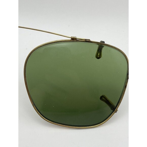 VTG Green Lens Clip-On Sunglasses / Unisex Accessory / Man Woman Gold Tone Frame - Picture 10 of 14